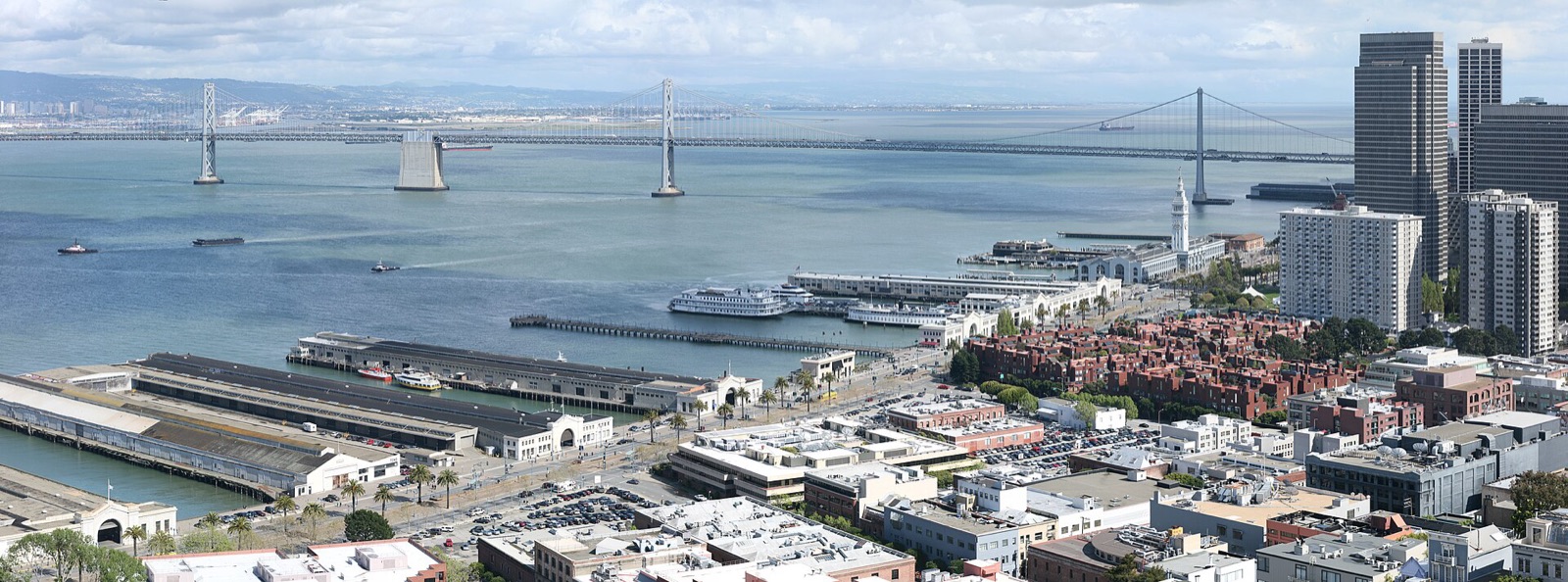 Panoramic view of San Francisco's Embarcadero piers and waterfront